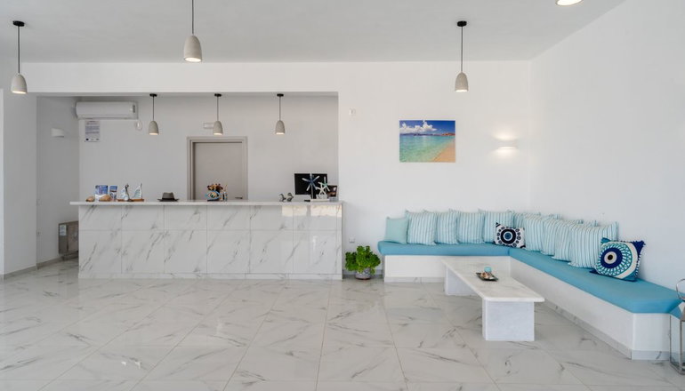 Evripus Suites