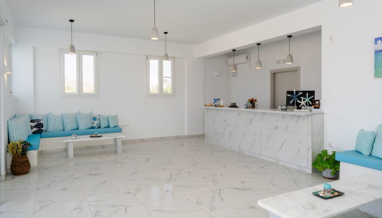 Evripus Suites