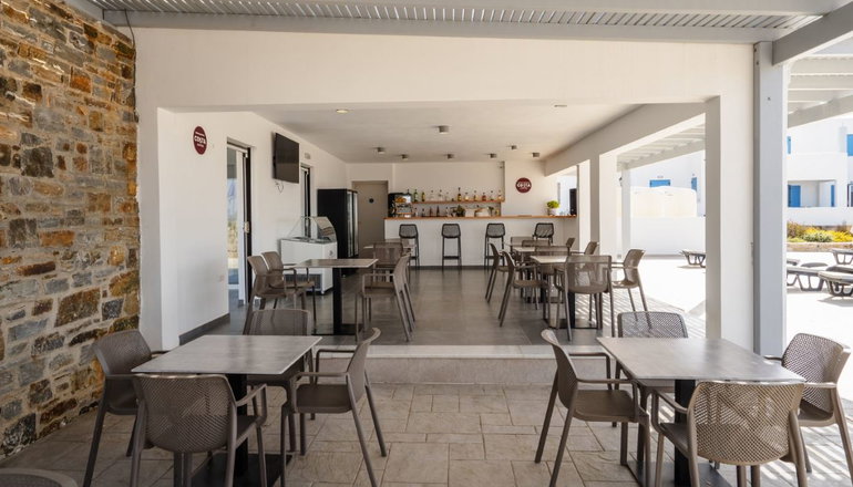 Evripus Suites