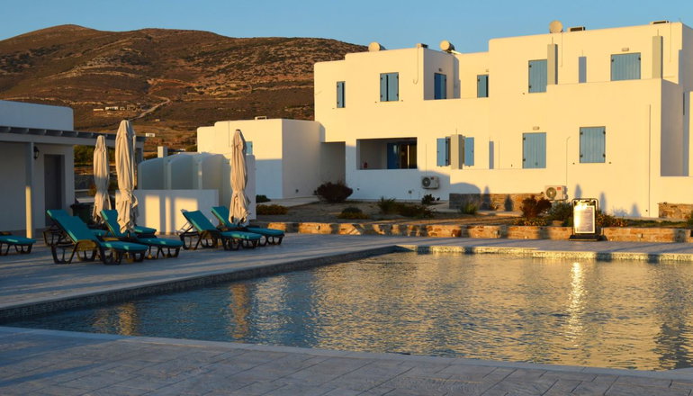 Evripus Suites