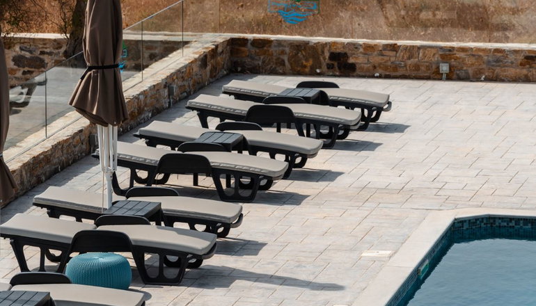Evripus Suites