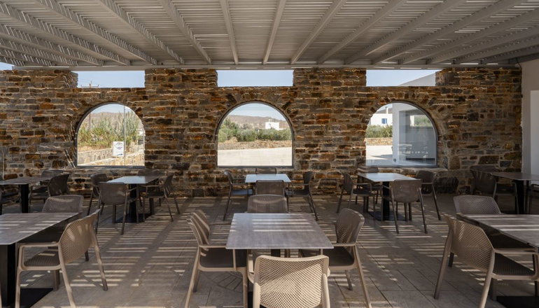Evripus Suites