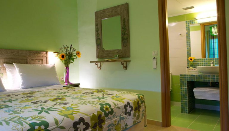 Exanthia Villas