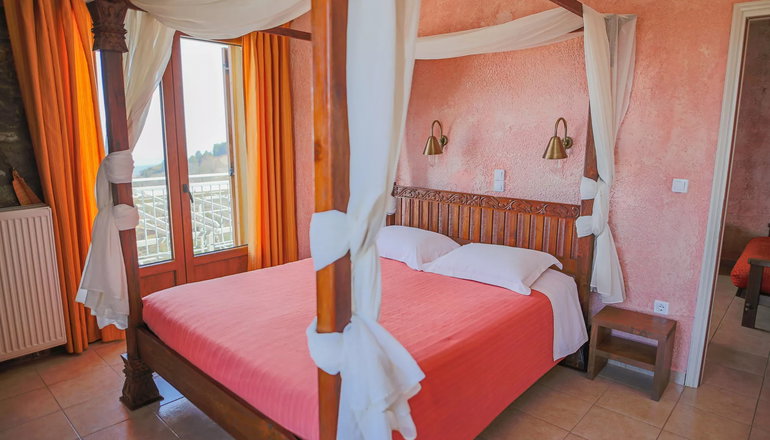 Faris Hotel