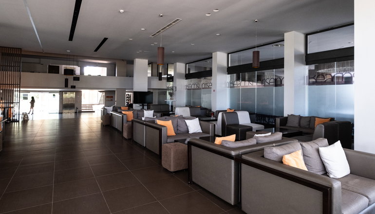 4* Long Beach Resort Hotel - Αίγιο