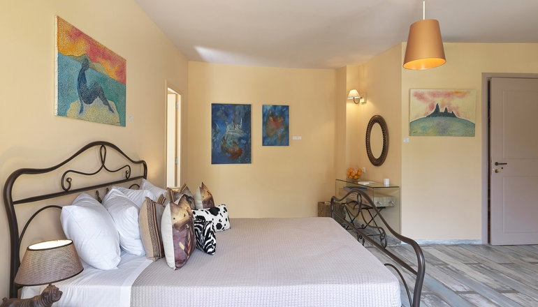 Fileas Art Hotel