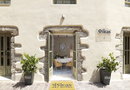 Fileas Art Hotel