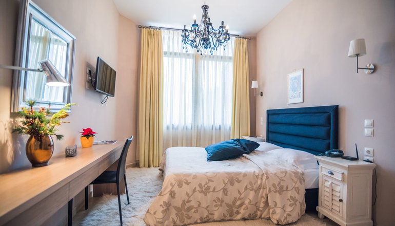 Forest Suites Boutique Hotel