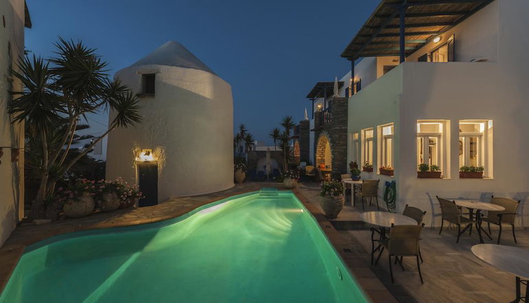 Fotilia Hotel