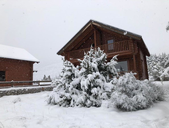 Four Chalet