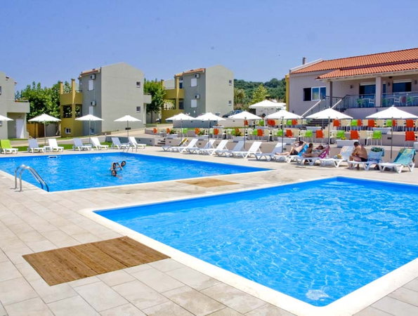 Fournia Village
