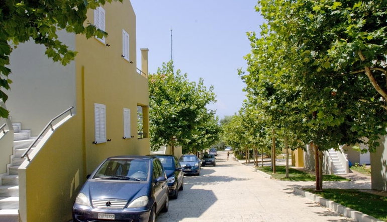 Fournia Village