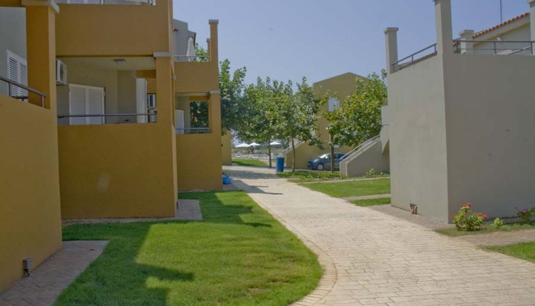 Fournia Village