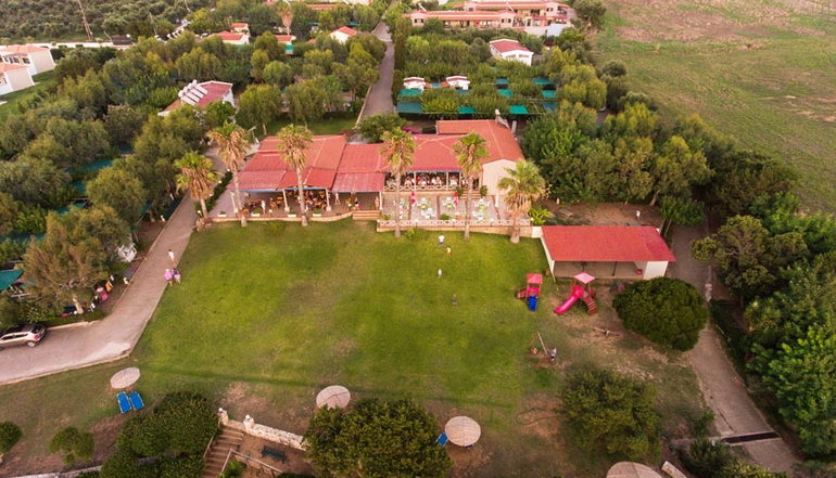 Fournia Village