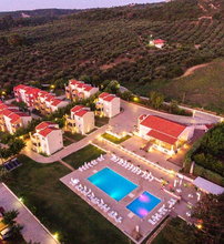 Fournia Village