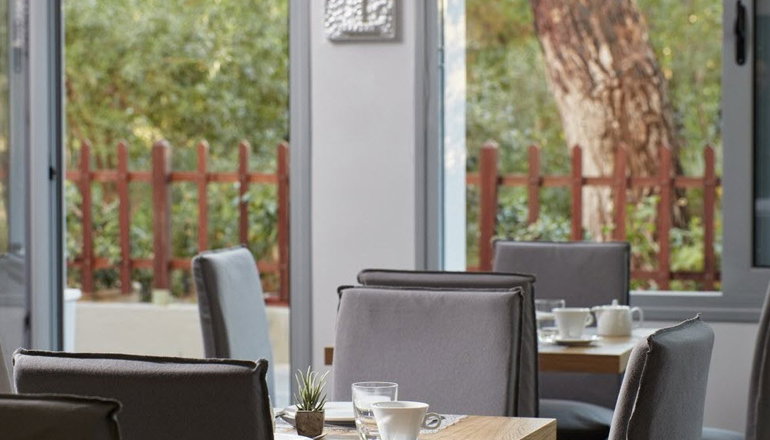 Gardens Gallery Hotel