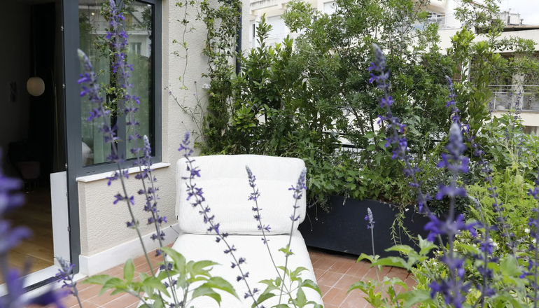 Gatsby Athens Hotel