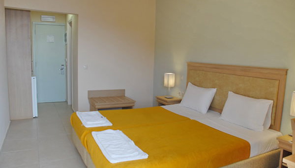 Glyfada Beach Hotel