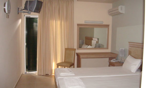 Glyfada Beach Hotel