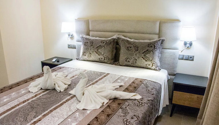 Glyfada Beach Hotel
