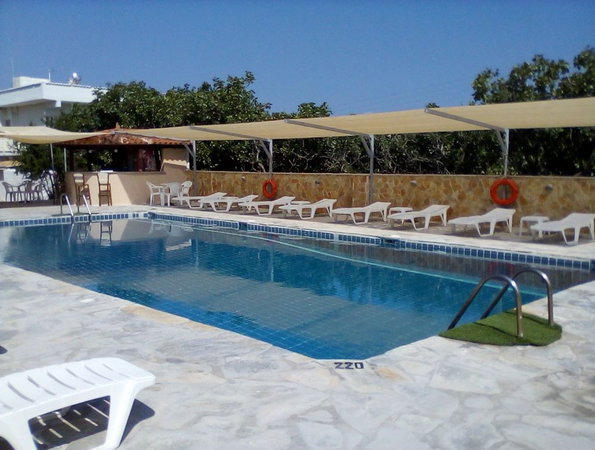 Golden Beach Hotel