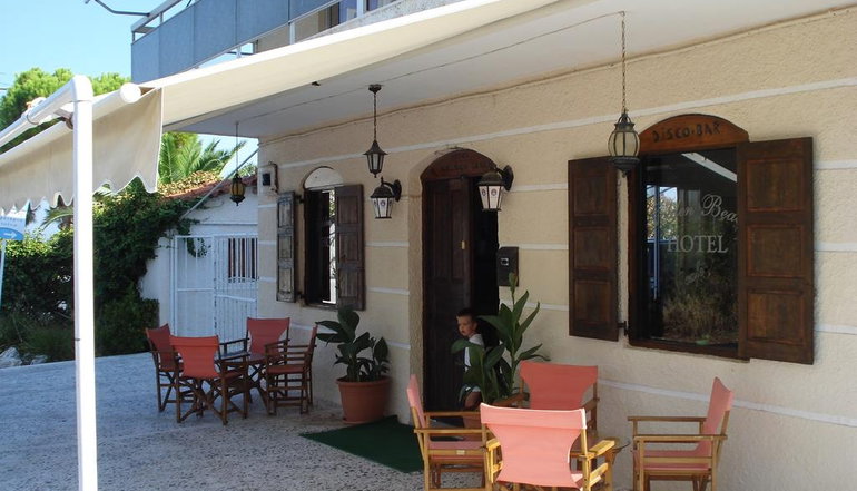 Golden Beach Hotel
