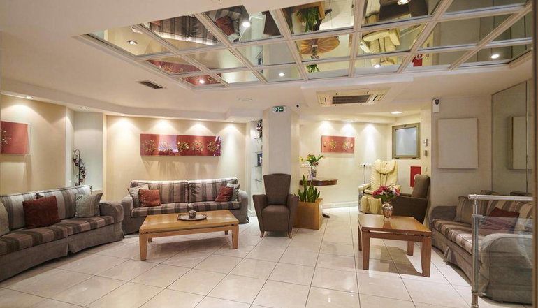 Golden City Hotel