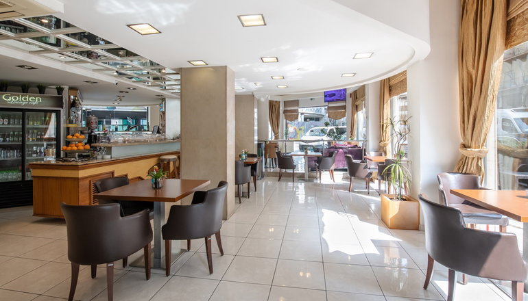 Golden City Hotel