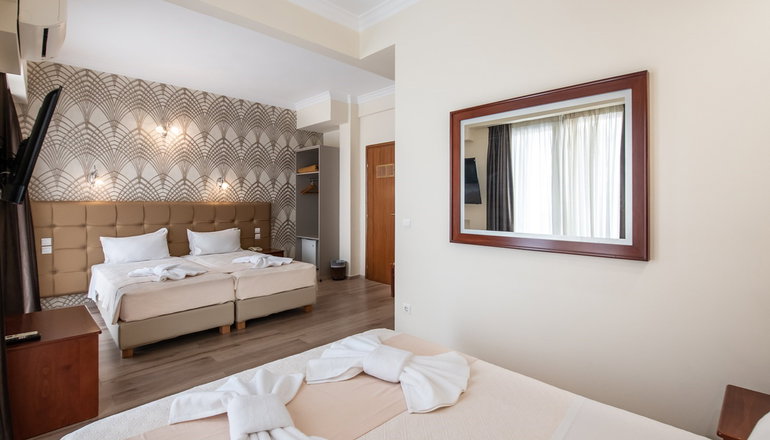 Golden City Hotel