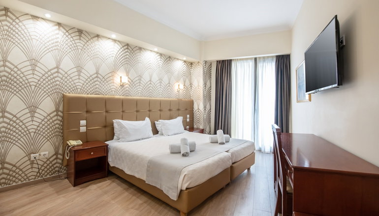 Golden City Hotel