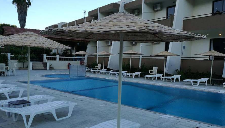 Golden Days Hotel