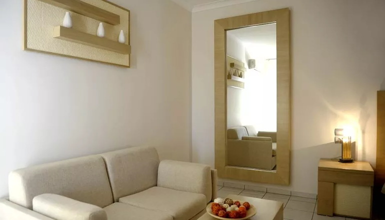 4* Golden Milos Beach Hotel