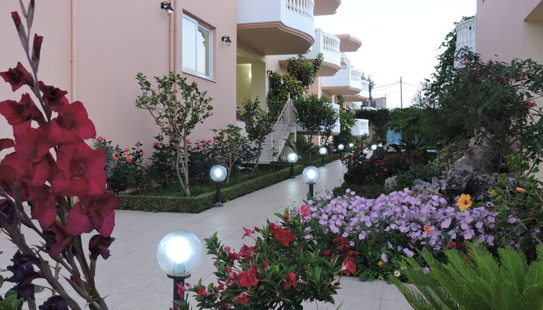 Golden Rose Suites