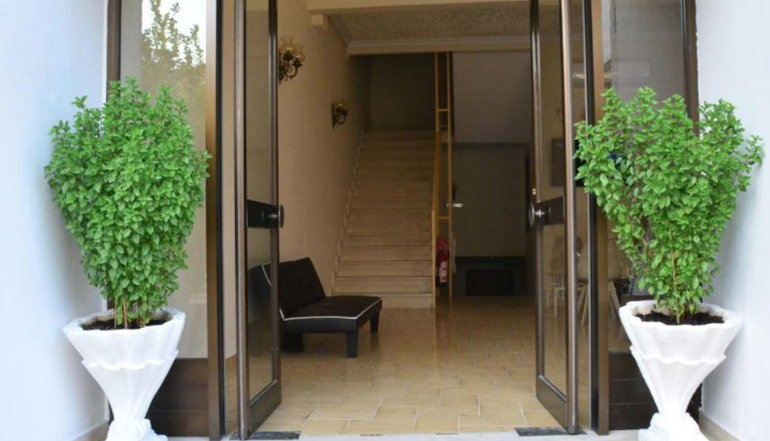 Golden Star Hotel