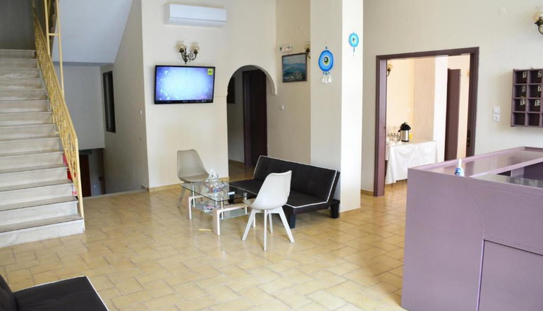 Golden Star Hotel