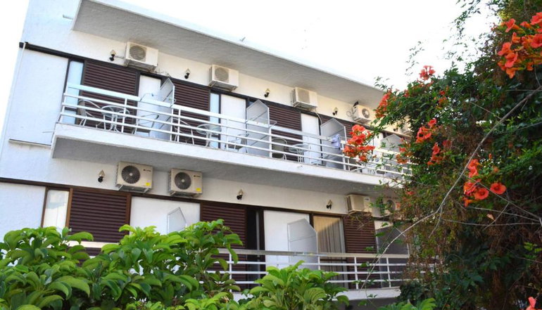 Golden Star Hotel
