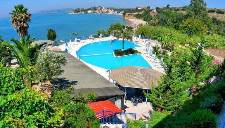 GOLDEN SUN HOTEL
