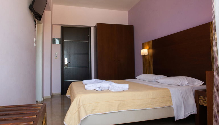 Golden Sun Kokkoni Beach Hotel
