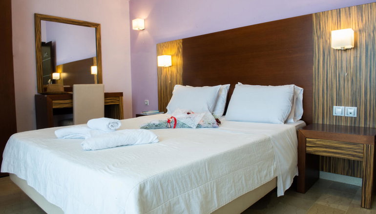 Golden Sun Kokkoni Beach Hotel