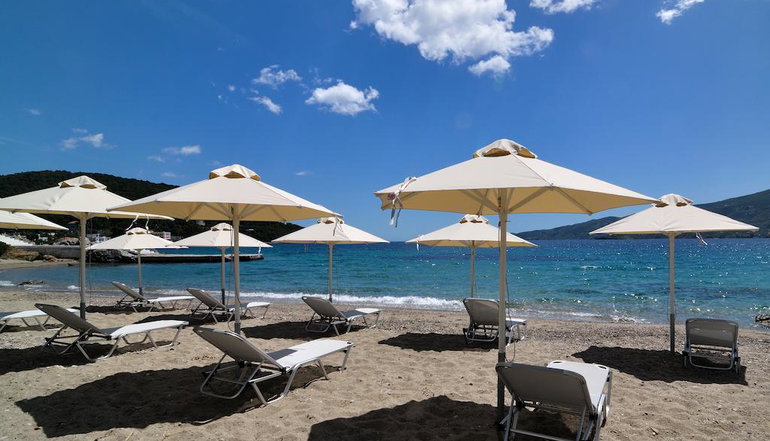 Golden View Beach Hotel