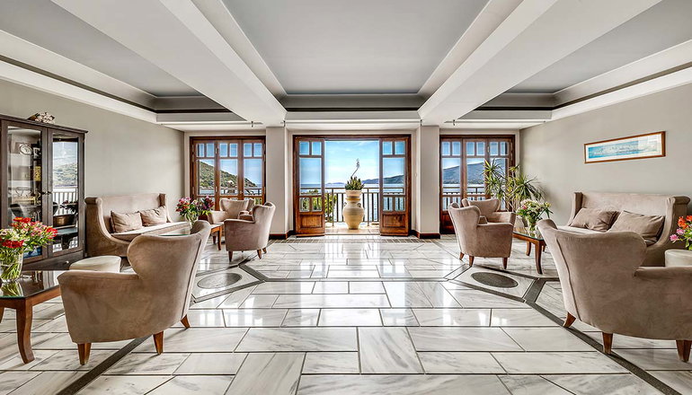 Golden View Beach Hotel