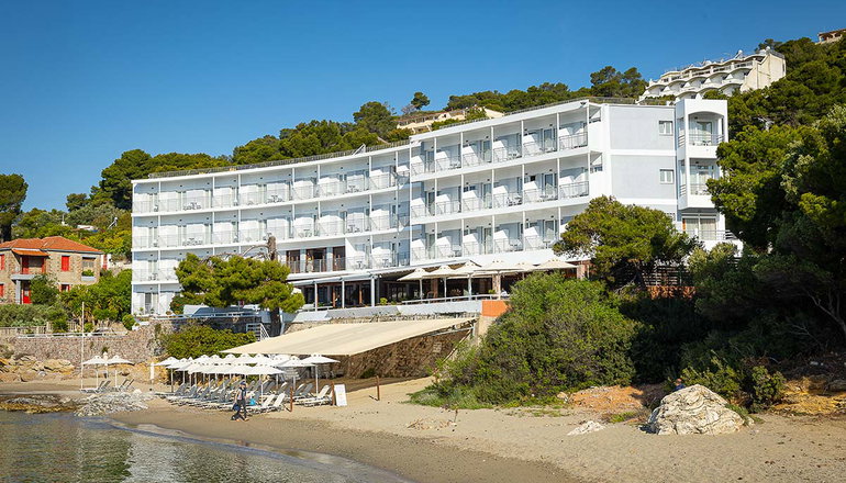 Golden View Beach Hotel