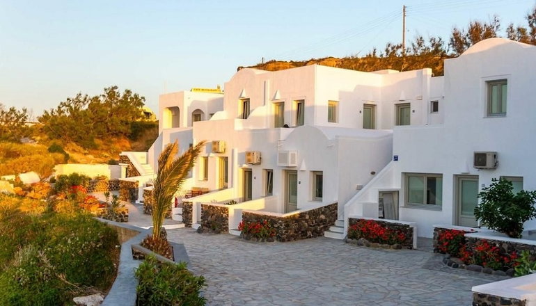 4* Goulielmos Hotel Santorini