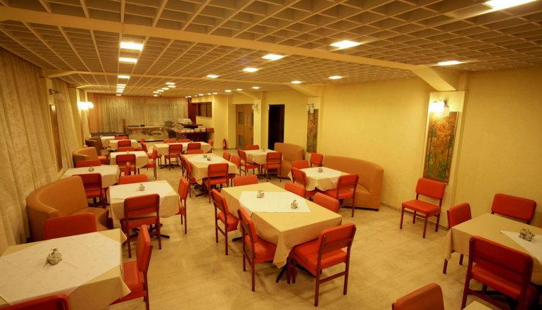 Grand Hotel Loutraki
