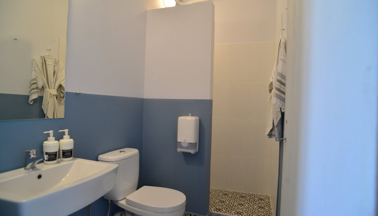 Habit Guesthouse