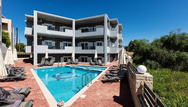 Helena's Aparthotel