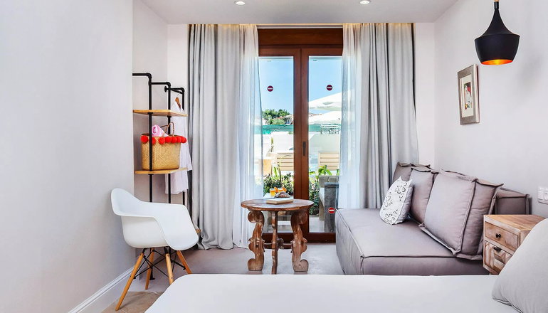Hesperides Hotel