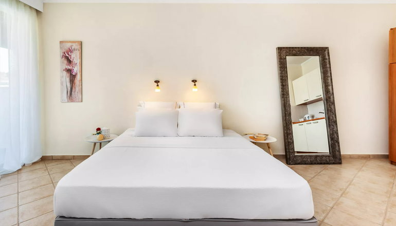Hesperides Hotel
