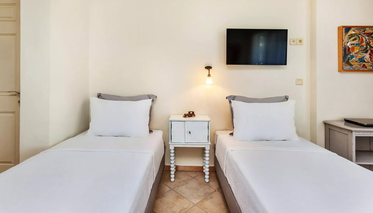 Hesperides Hotel
