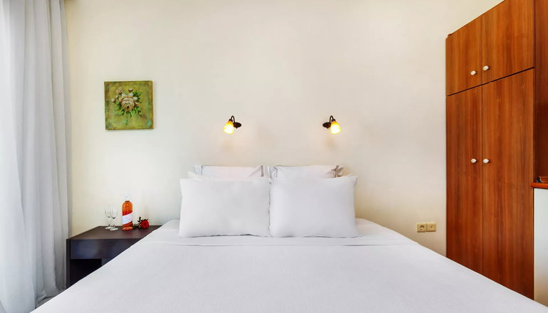 Hesperides Hotel
